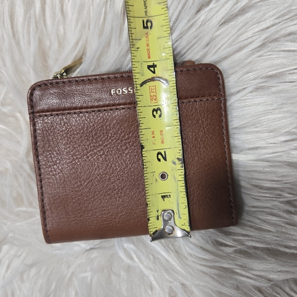 Vintage Women's Brown Leather Wallet With Side Coin Zipper - Picture 11 of 11